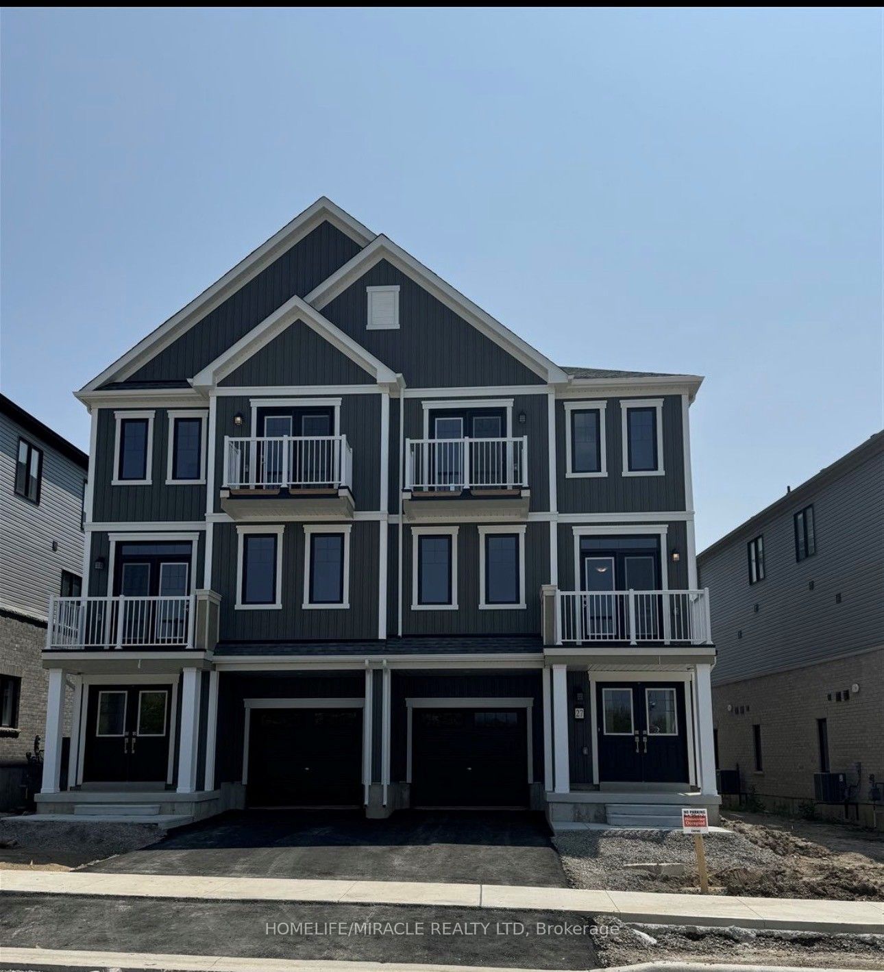 27 Central Mkt Drive, Haldimand, ON, N3W 1M1
