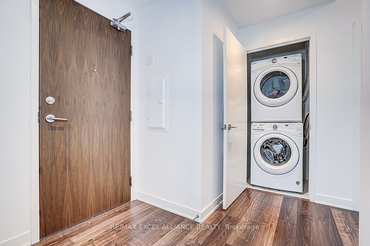 Additional image 5 of 605-90 Queens Wharf Road, Toronto, ON, M5V 0J4