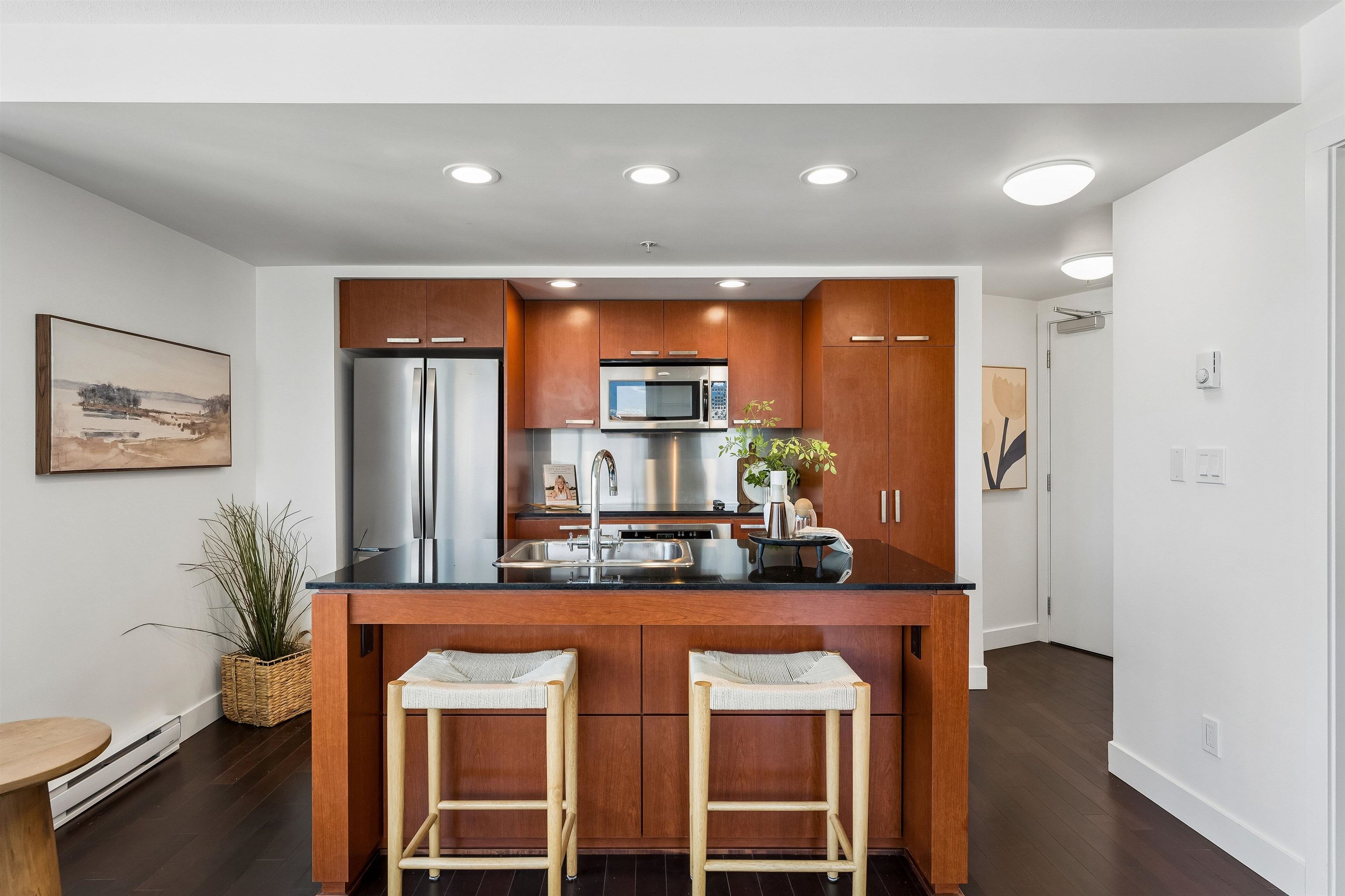 Additional image 3 of 2305-1255 Seymour Street, Vancouver, BC, V6B 0H1