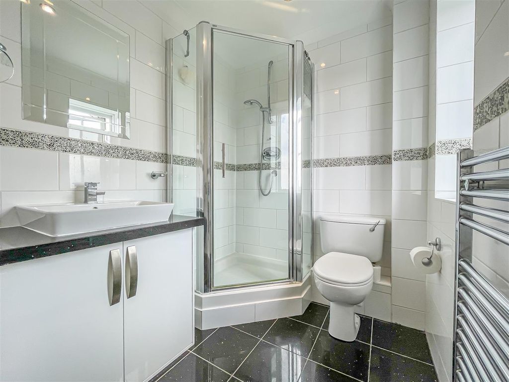 Additional image 22 of 5 bed detached house for saleAshingdon Heights, Rochford SS4