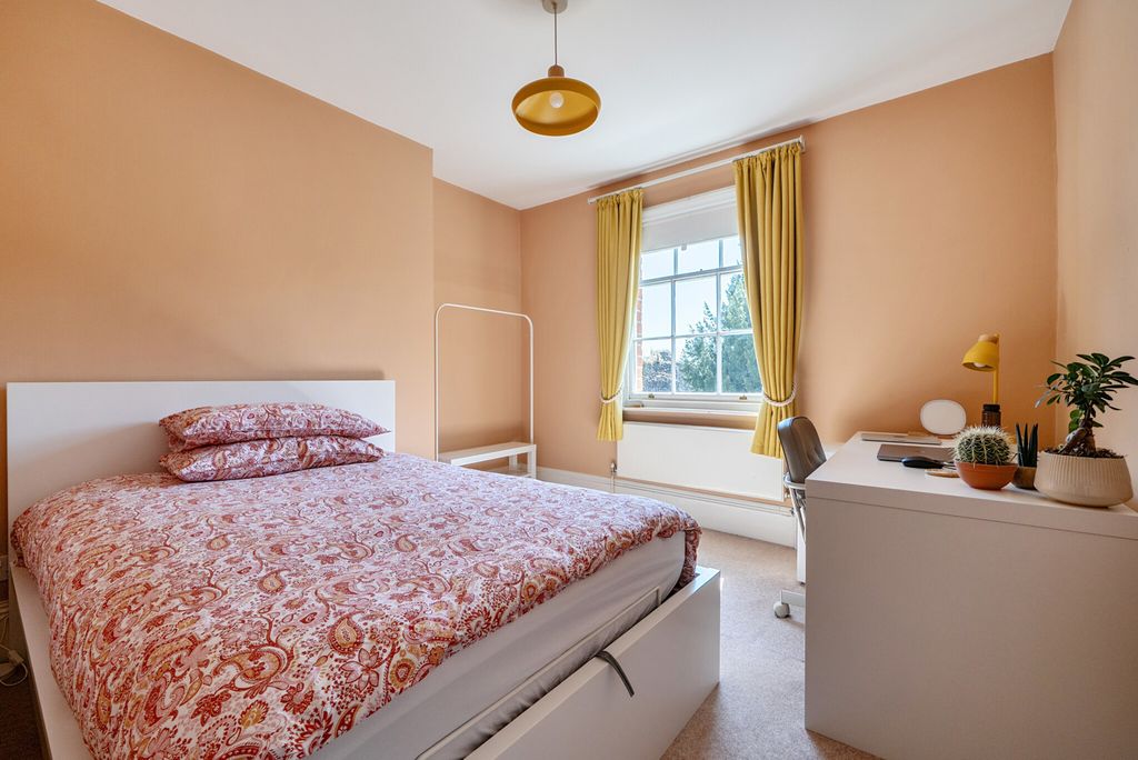 Additional image 18 of 2 bed flat for saleAbbots Walk, Reading, Berkshire RG1