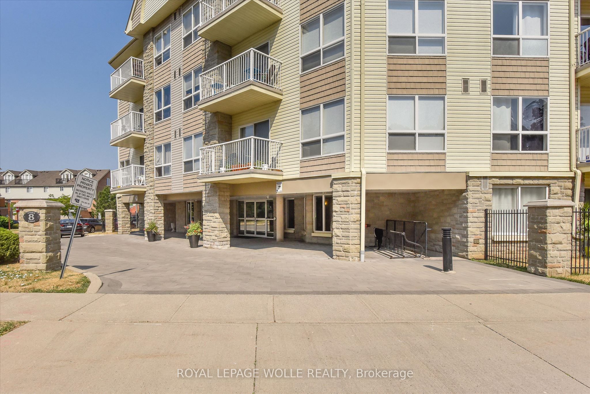 Additional image 3 of 318-8 Harris Street, Cambridge, ON, N1R 8R1