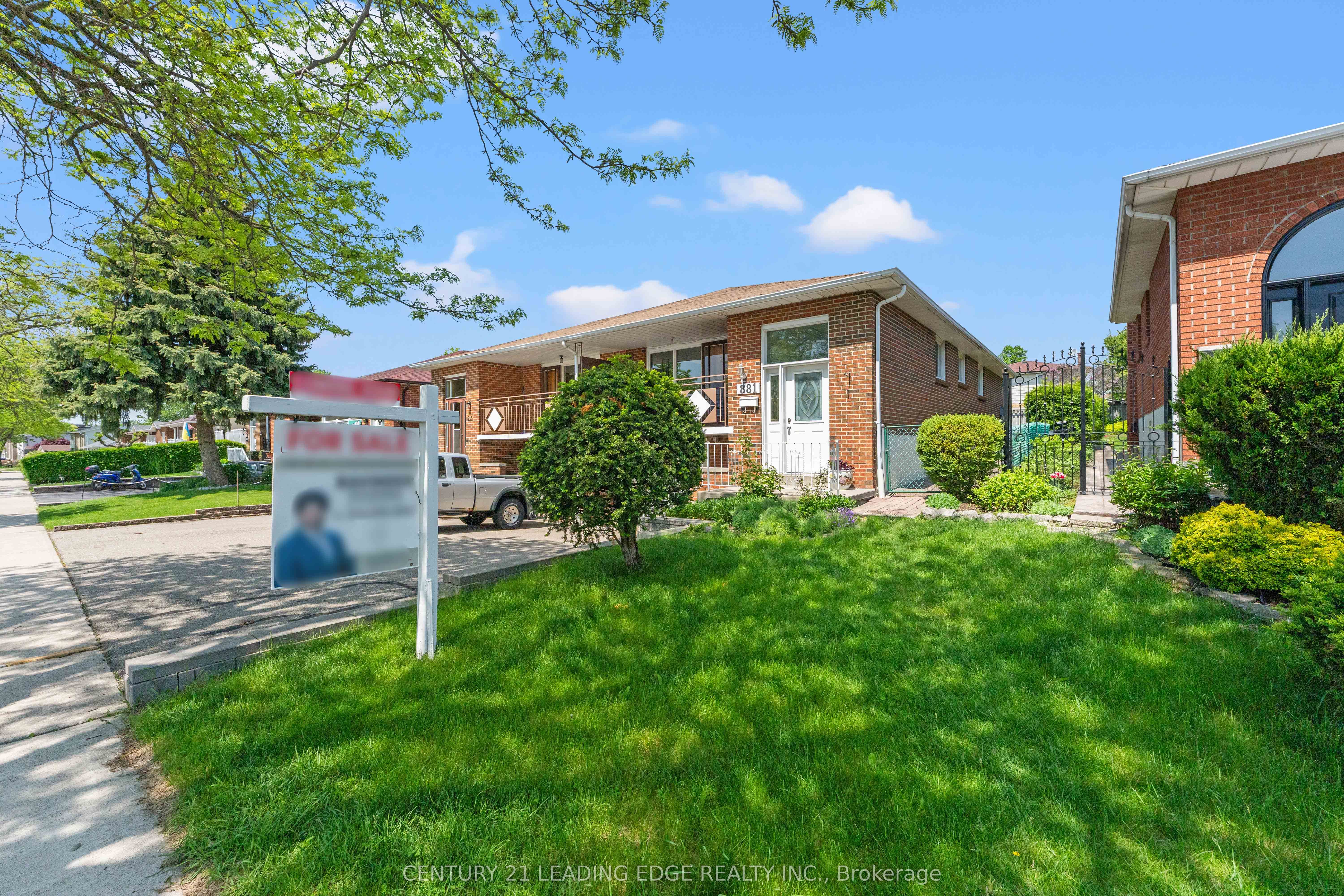 Additional image 6 of 881 Blairholm Avenue, Mississauga, ON, L5C 1G5