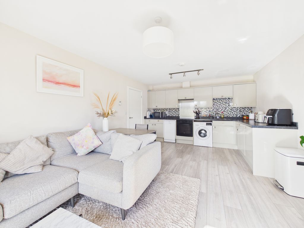 Additional image 3 of 2 bed flat for saleJubilee Drive, Redruth TR15