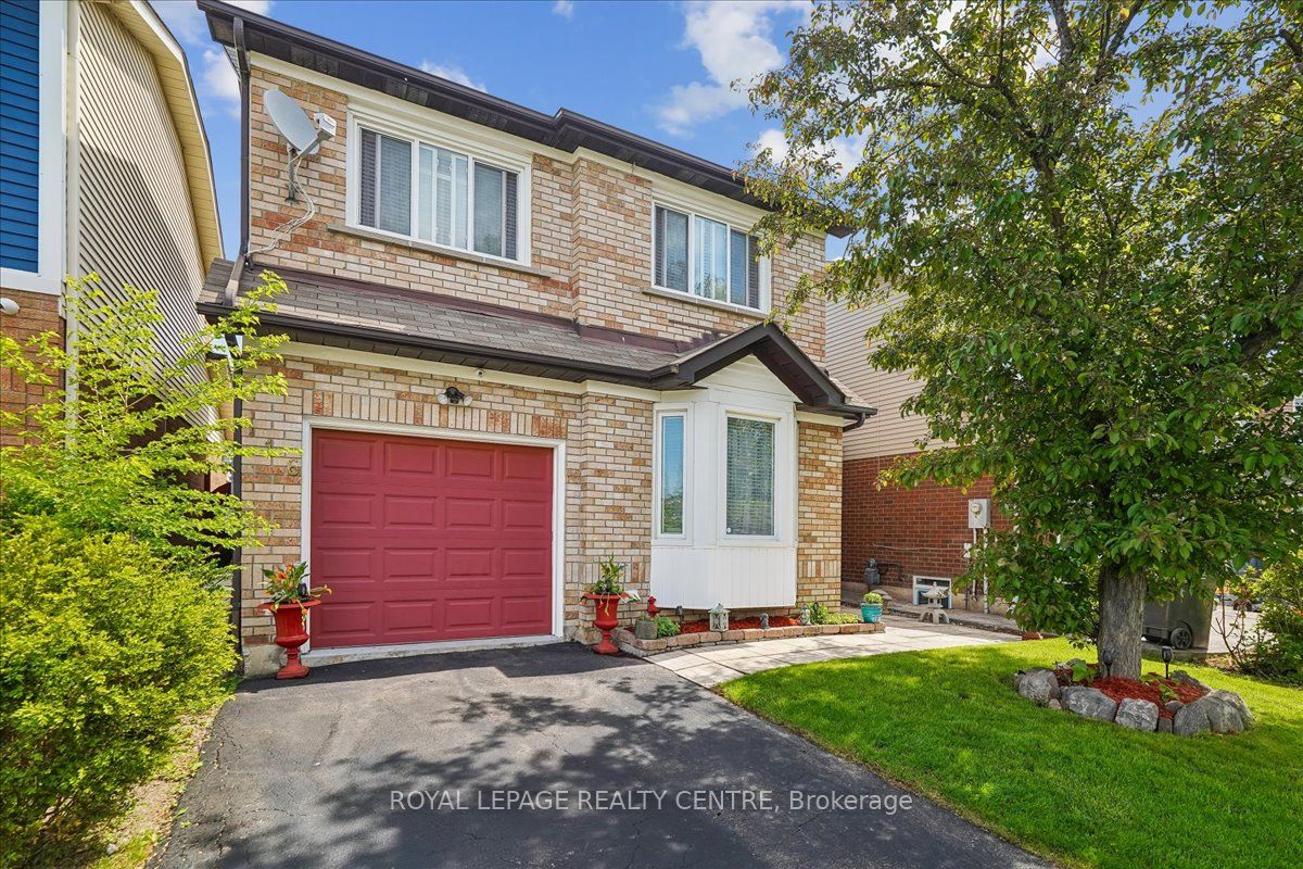 116 Chipmunk Crescent, Brampton, ON, L6R 1B4