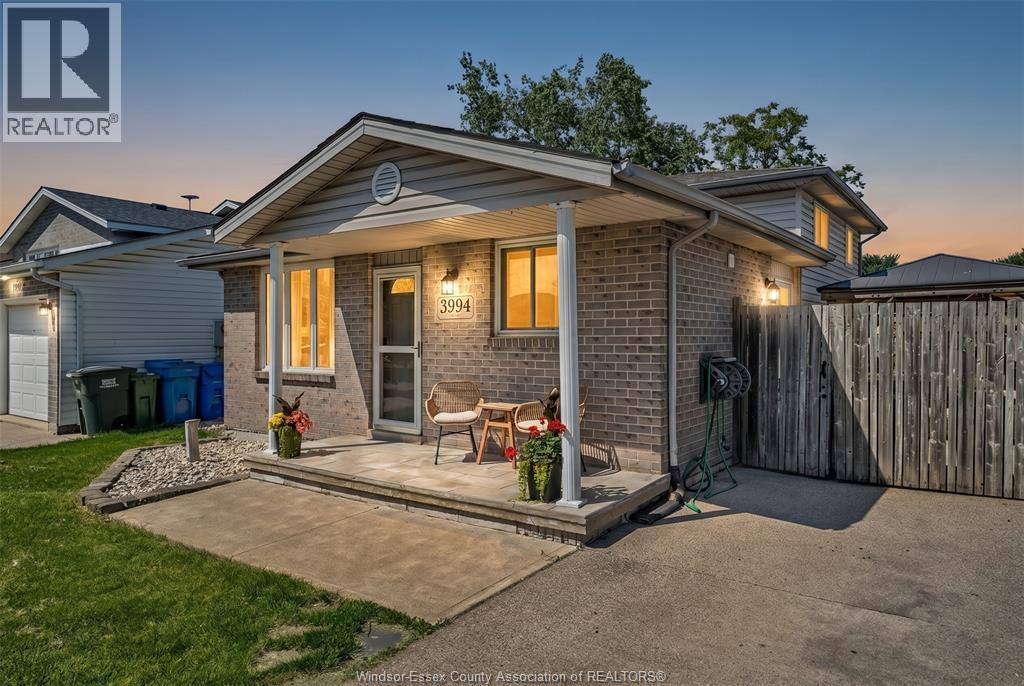 3994 Acorn Crescent, Windsor, ON, N8W5R2 photo 2