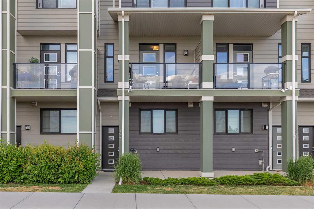154 Seton Passage SE, Calgary, AB, T3M3A6 photo 5