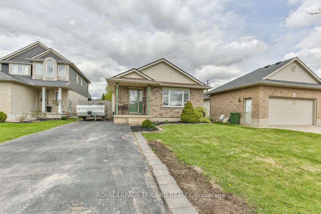 9 Brookside Drive, St. Thomas, ON, N5P 4P1 photo 2