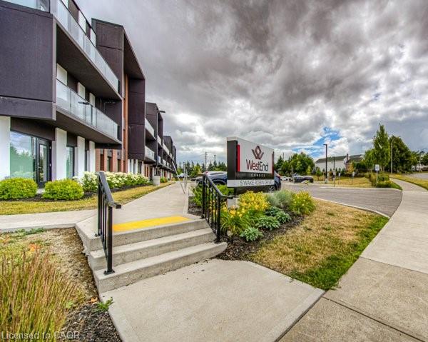 107-5 Wake Robin Drive, Kitchener, ON, N2E 0H6