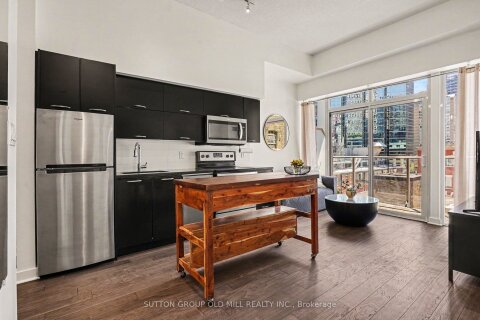 Additional image 8 of 713-126 Simcoe Street, Toronto, ON, M5H 4E6