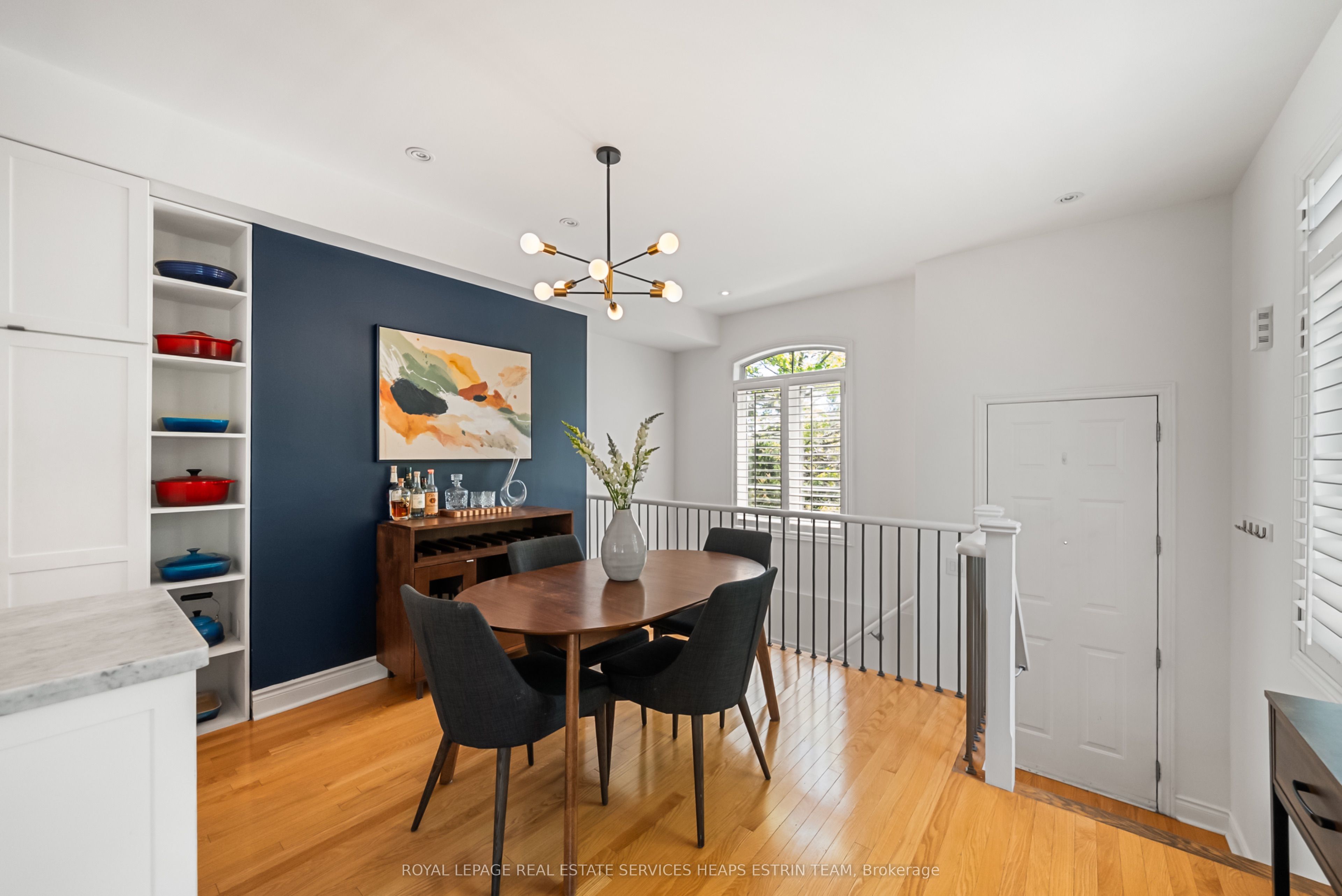 32 Mendota Road, Toronto, ON, M8Y 1E8 photo 4