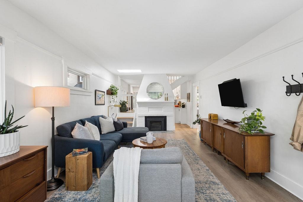 Additional image 2 of 1255 23rd Avenue E, Vancouver, BC, V5V 1Z1