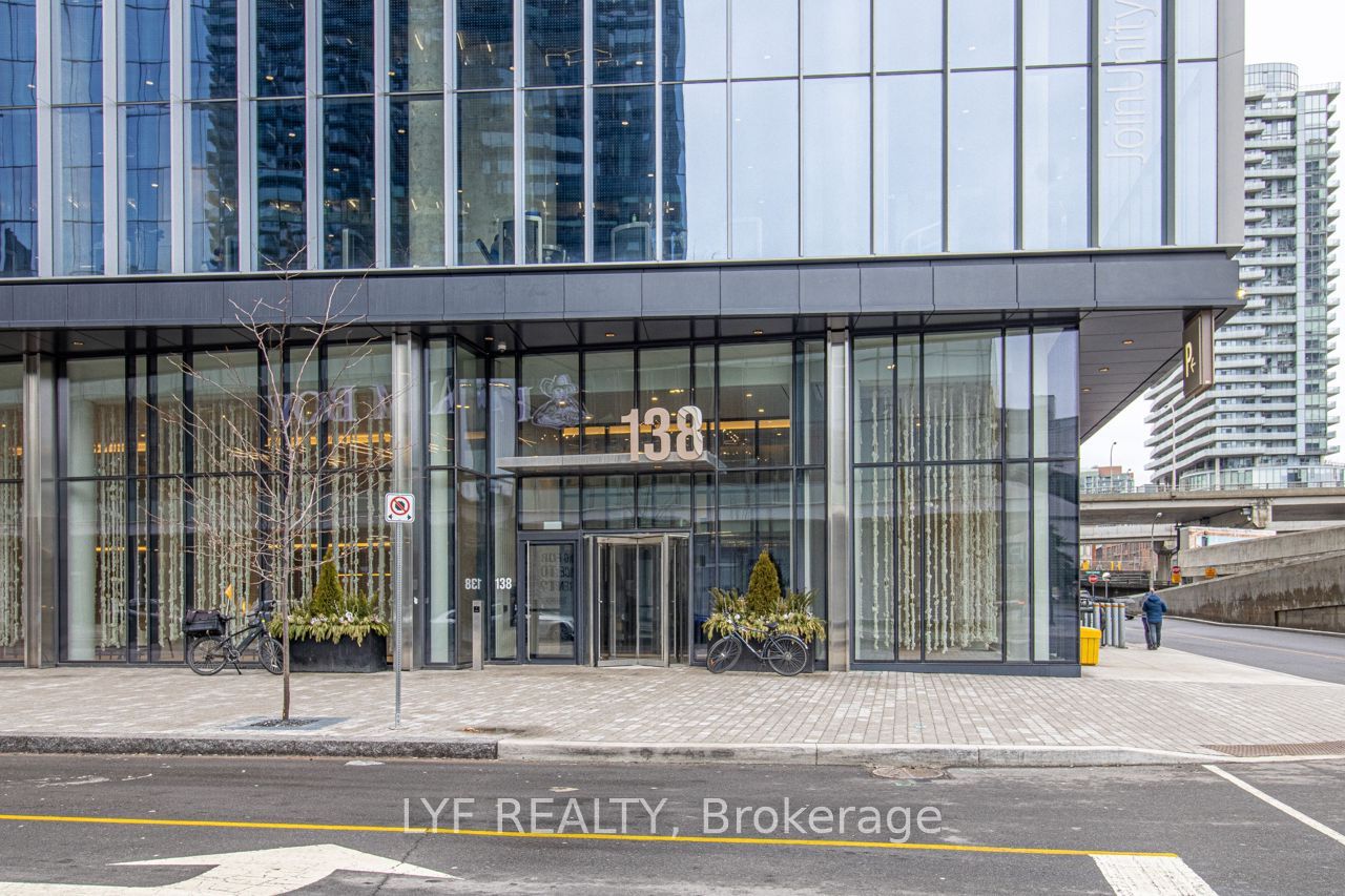 6109-138 Downes Street, Toronto, ON, M5E 0E4 photo 4