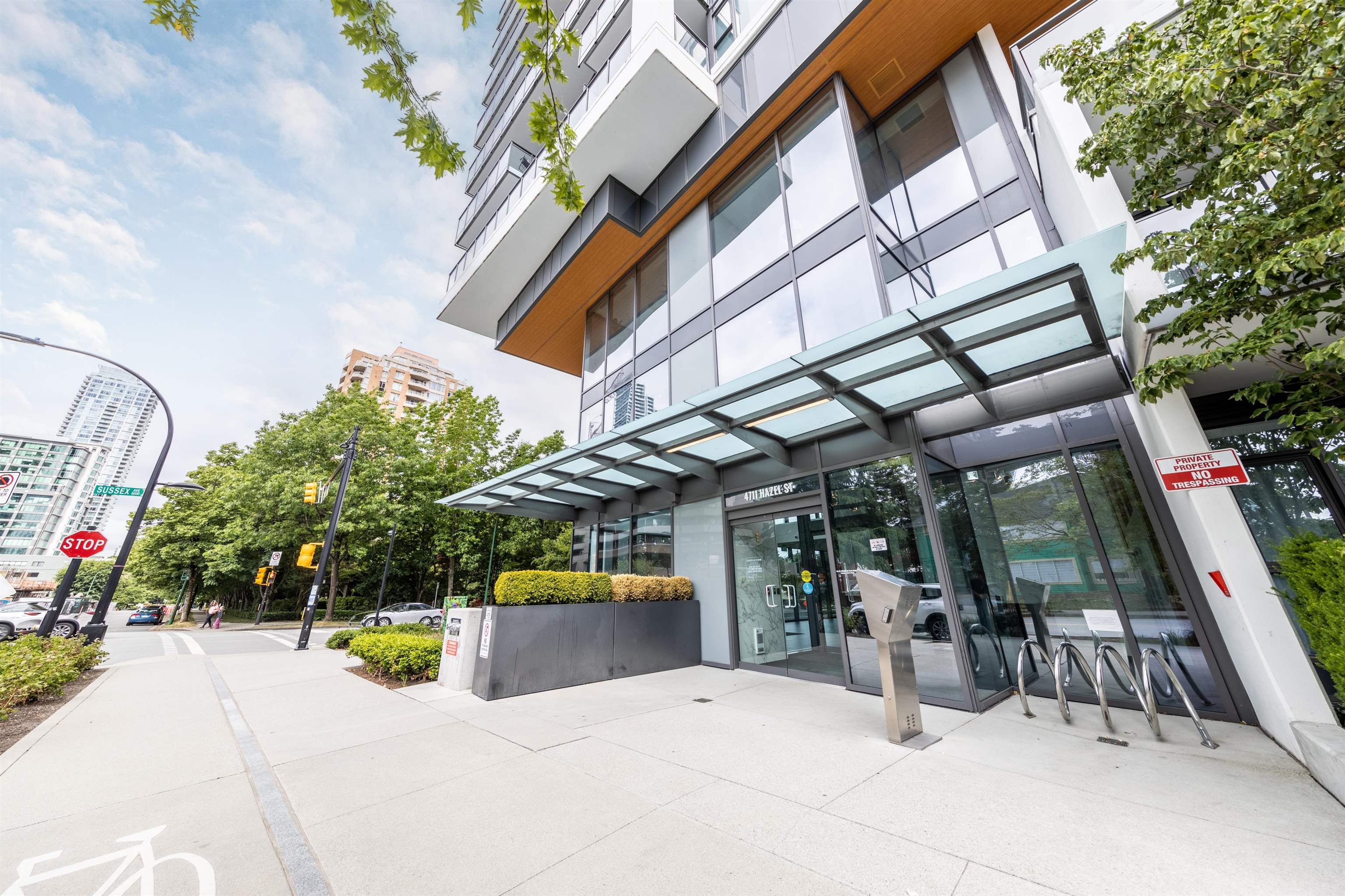 2602-4711 Hazel Street, Burnaby, BC, V5H 0J9 photo 3
