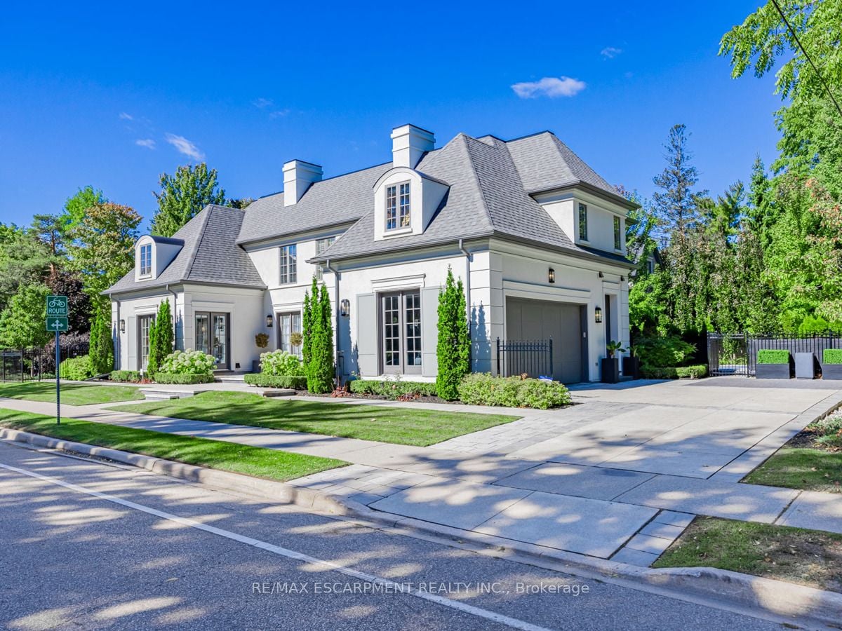 Additional image 2 of 393 Maple Grove Drive, Oakville, ON, L6J 4V8