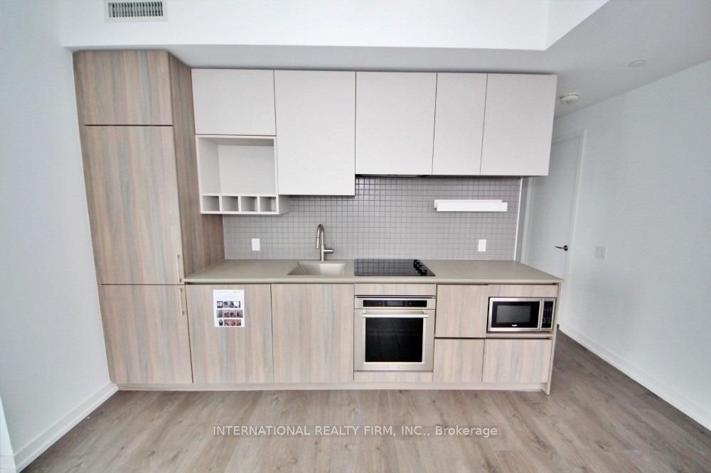 5702-950 Portage Parkway, Vaughan, ON, L4K 0J7 photo 4