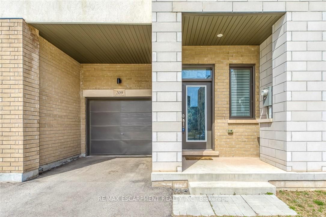 Additional image 3 of 209 Fowley Drive, Oakville, ON, L6H 7C3