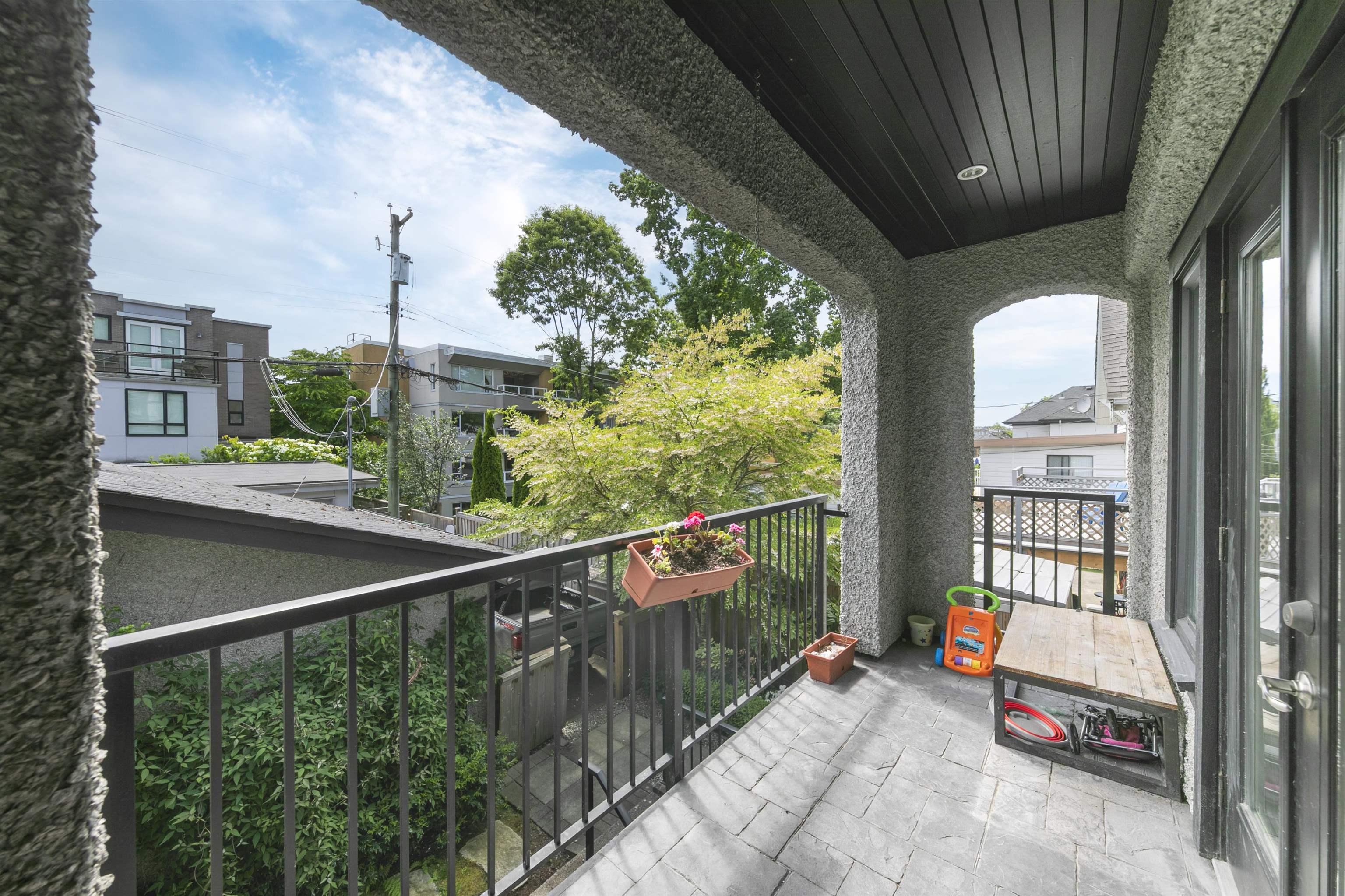 Additional image 6 of 2436 8th Avenue W, Vancouver, BC, V6K 2B1