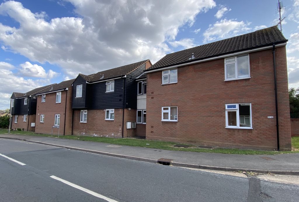 Additional image 3 of 2 bed flat for saleBardfield Way, Rayleigh SS6