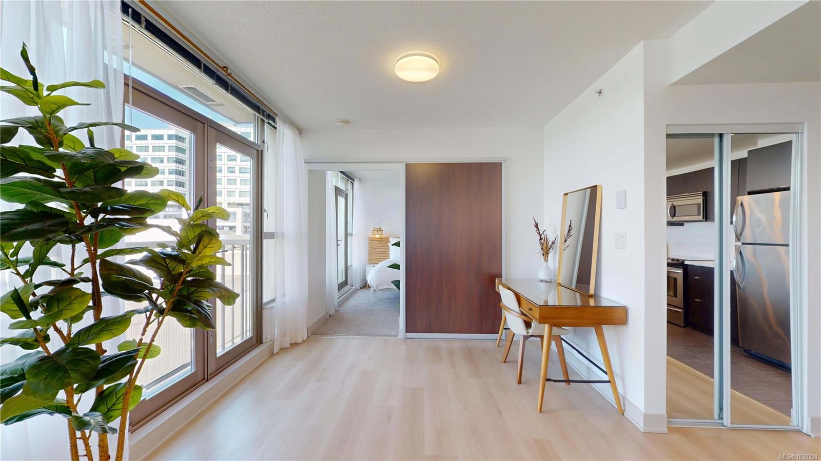 #603-760 Johnson Street, Victoria, BC, V8W 1N1 photo 5