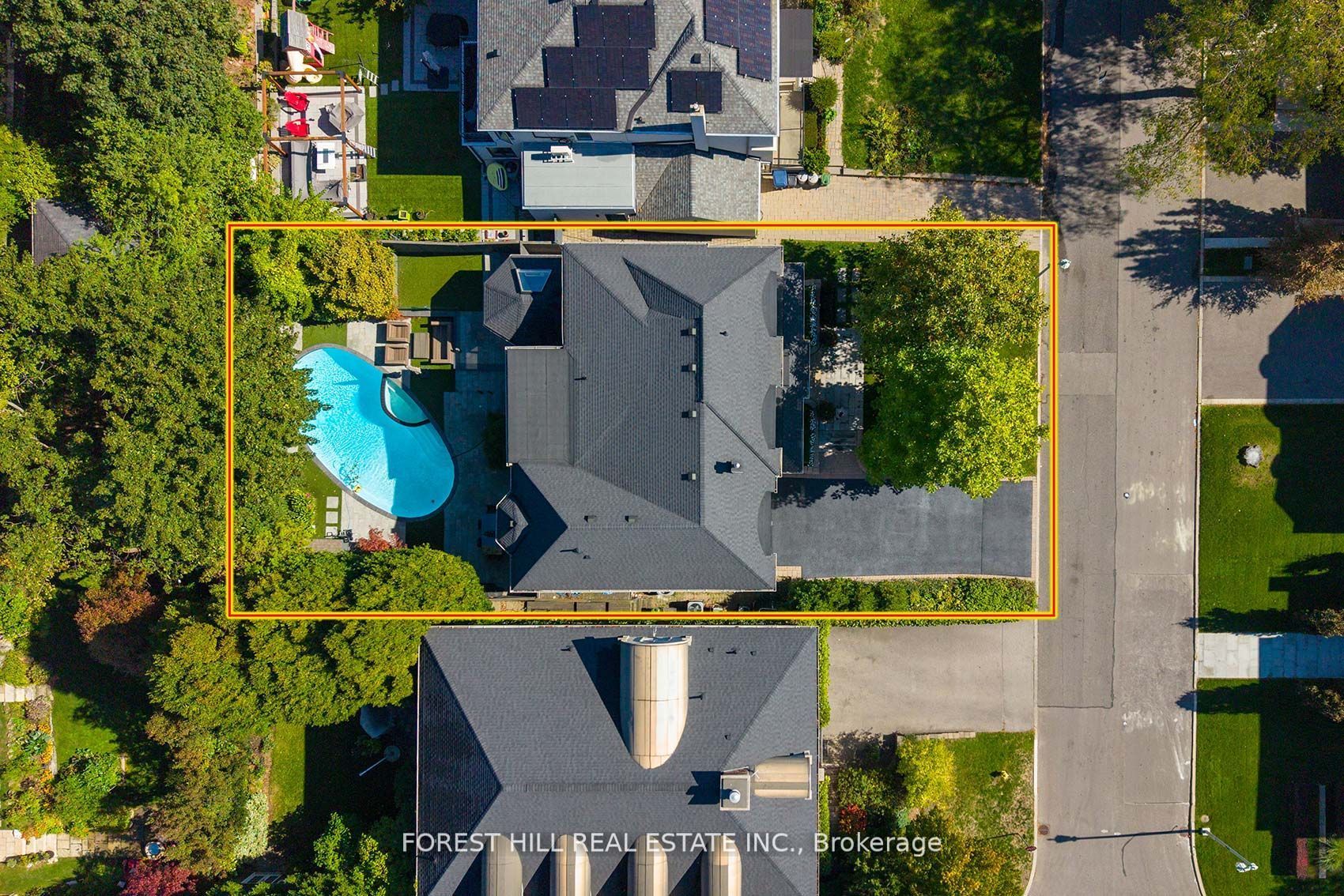 34 Forest Ridge Drive, Toronto, ON, M6B 1H3 photo 4