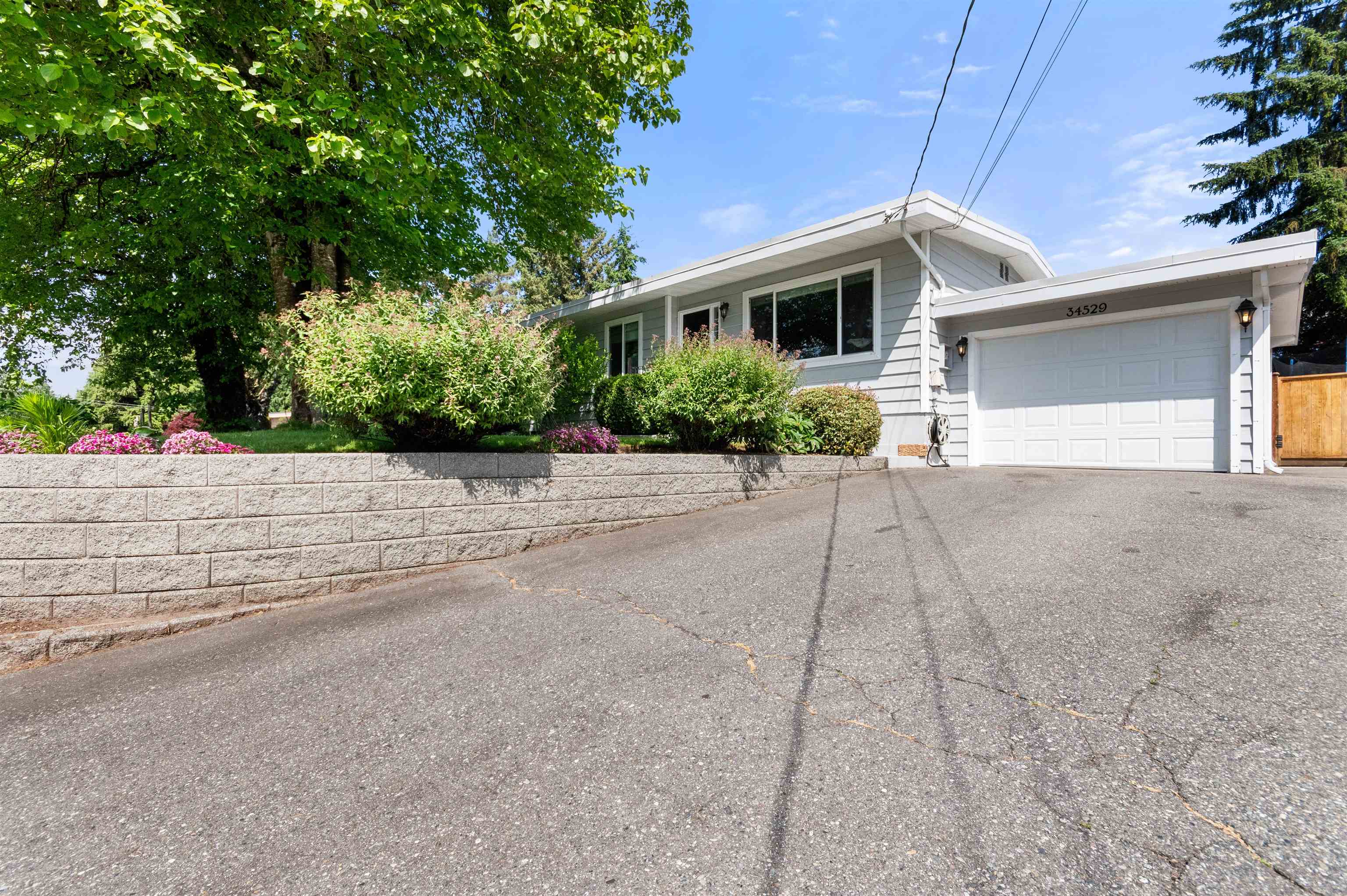 Additional image 2 of 34529 Ascott Avenue, Abbotsford, BC, V2S 4V6