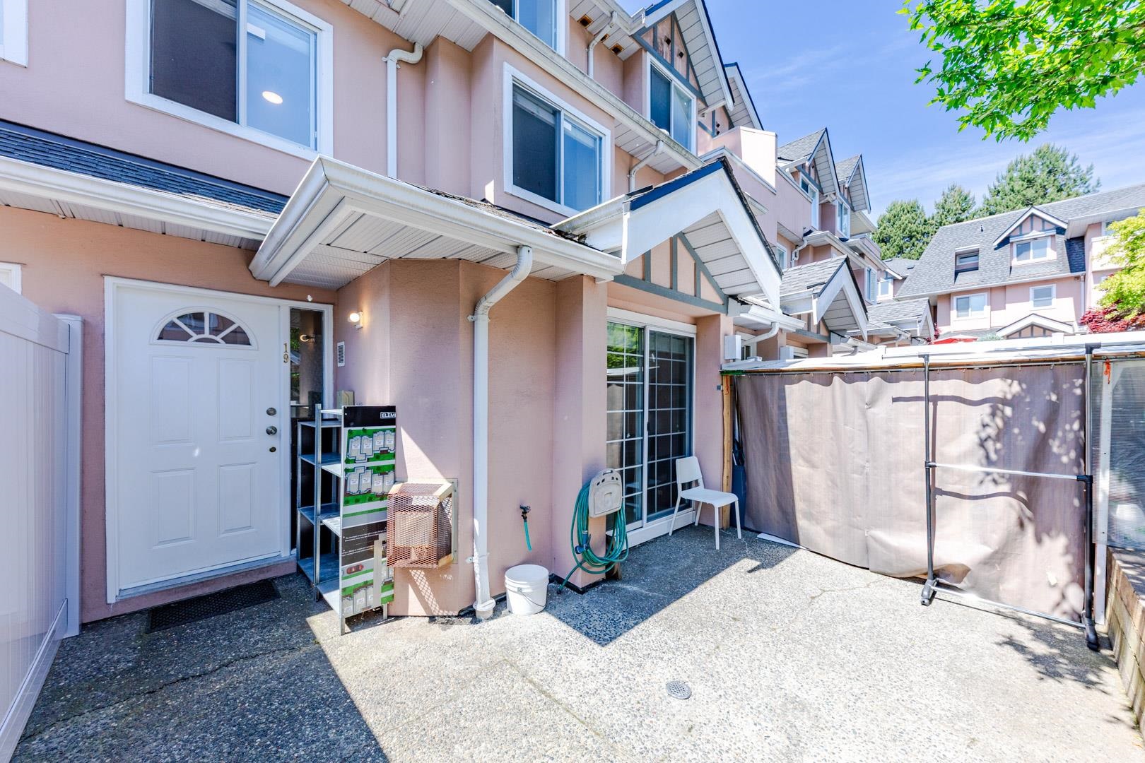 19-7433 16th Street, Burnaby, BC, V3N 4Z5 photo 5