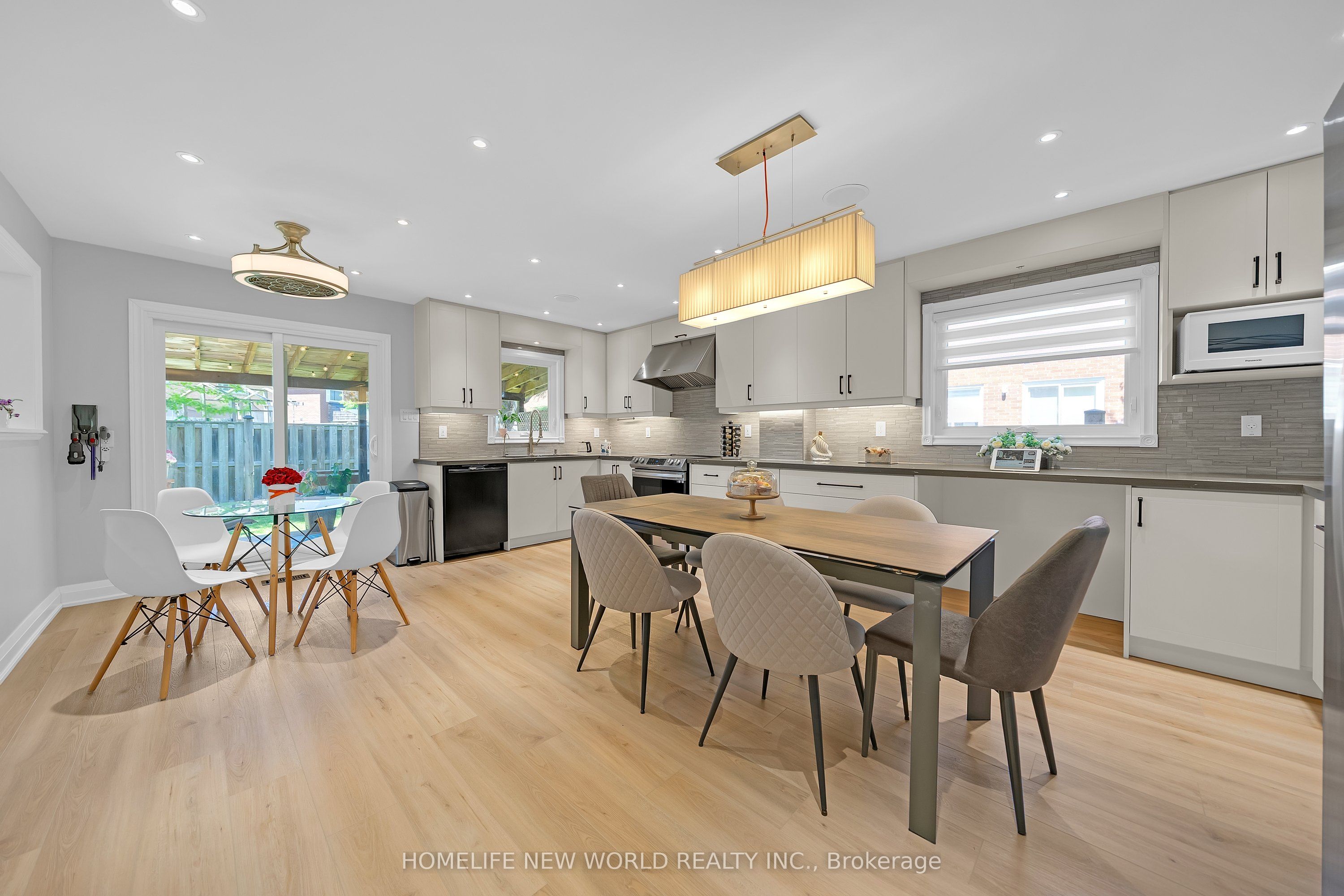 351 Millard Street, Whitchurch-stouffville, ON, L4A 5S4