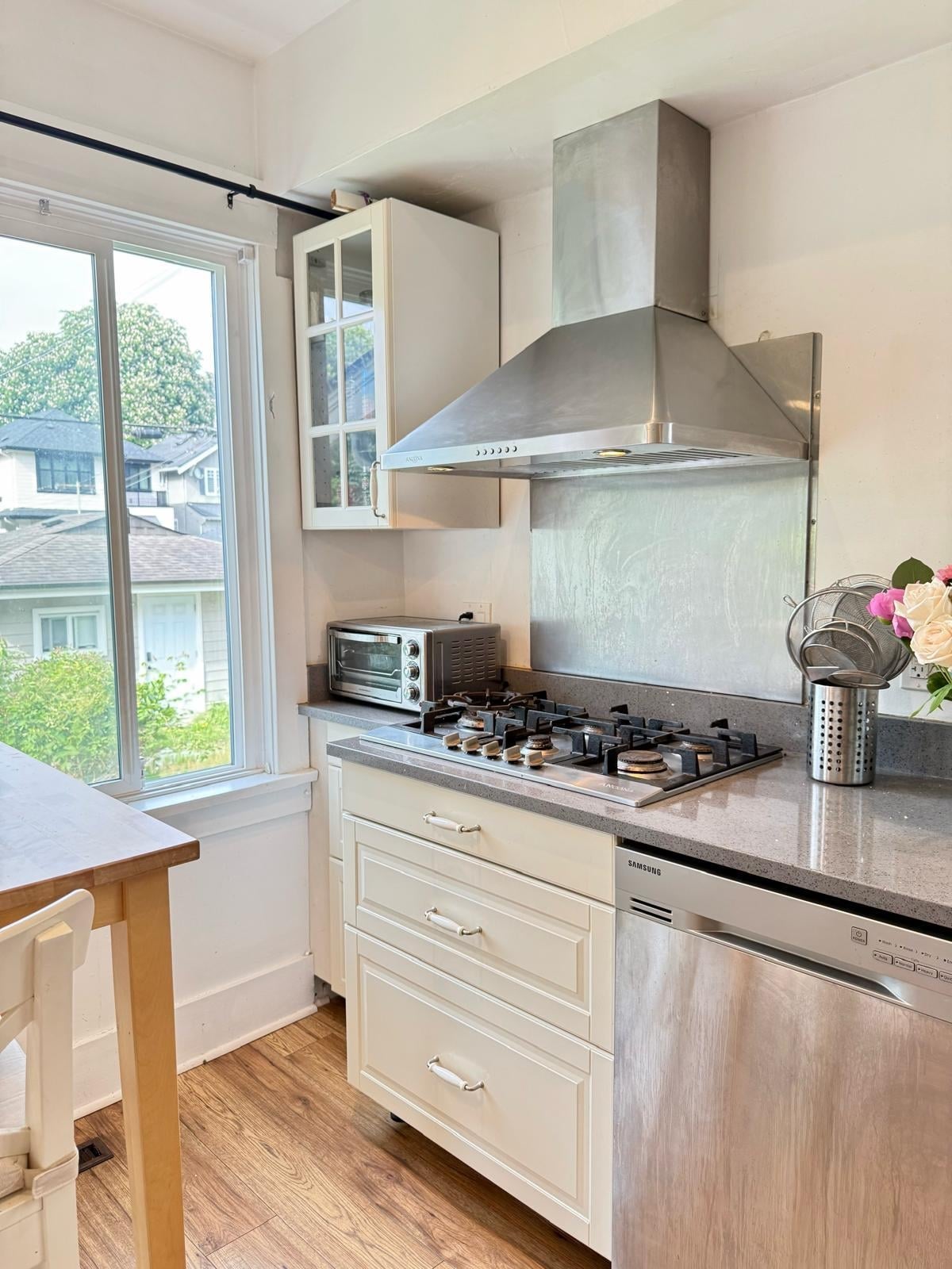 Additional image 6 of 2791 13th Avenue W, Vancouver, BC, V6K 2T5
