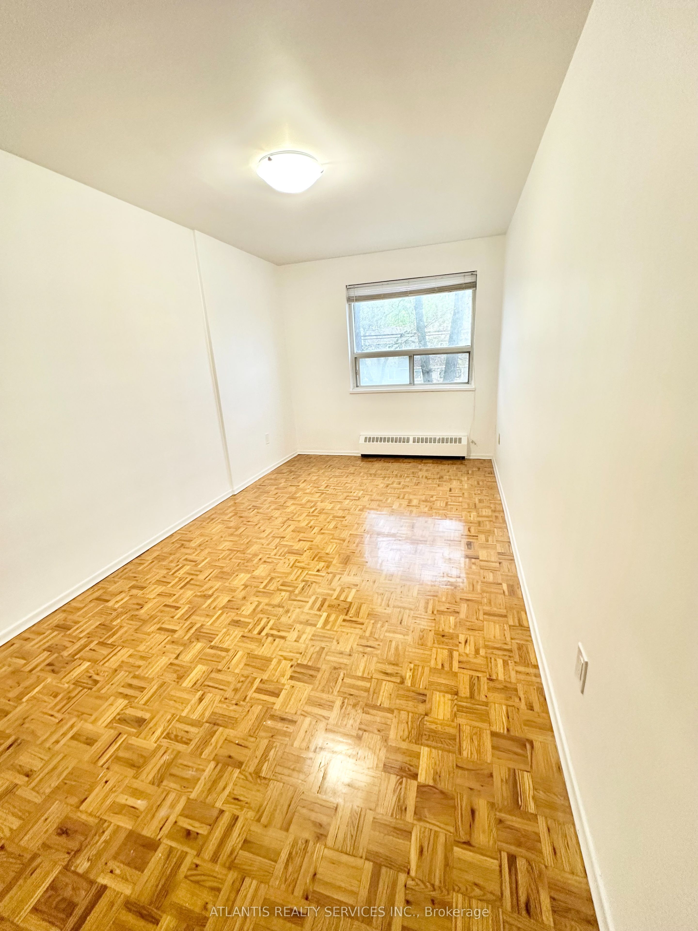 Additional image 5 of 301-50 East Street, Oakville, ON, L6L 3K4