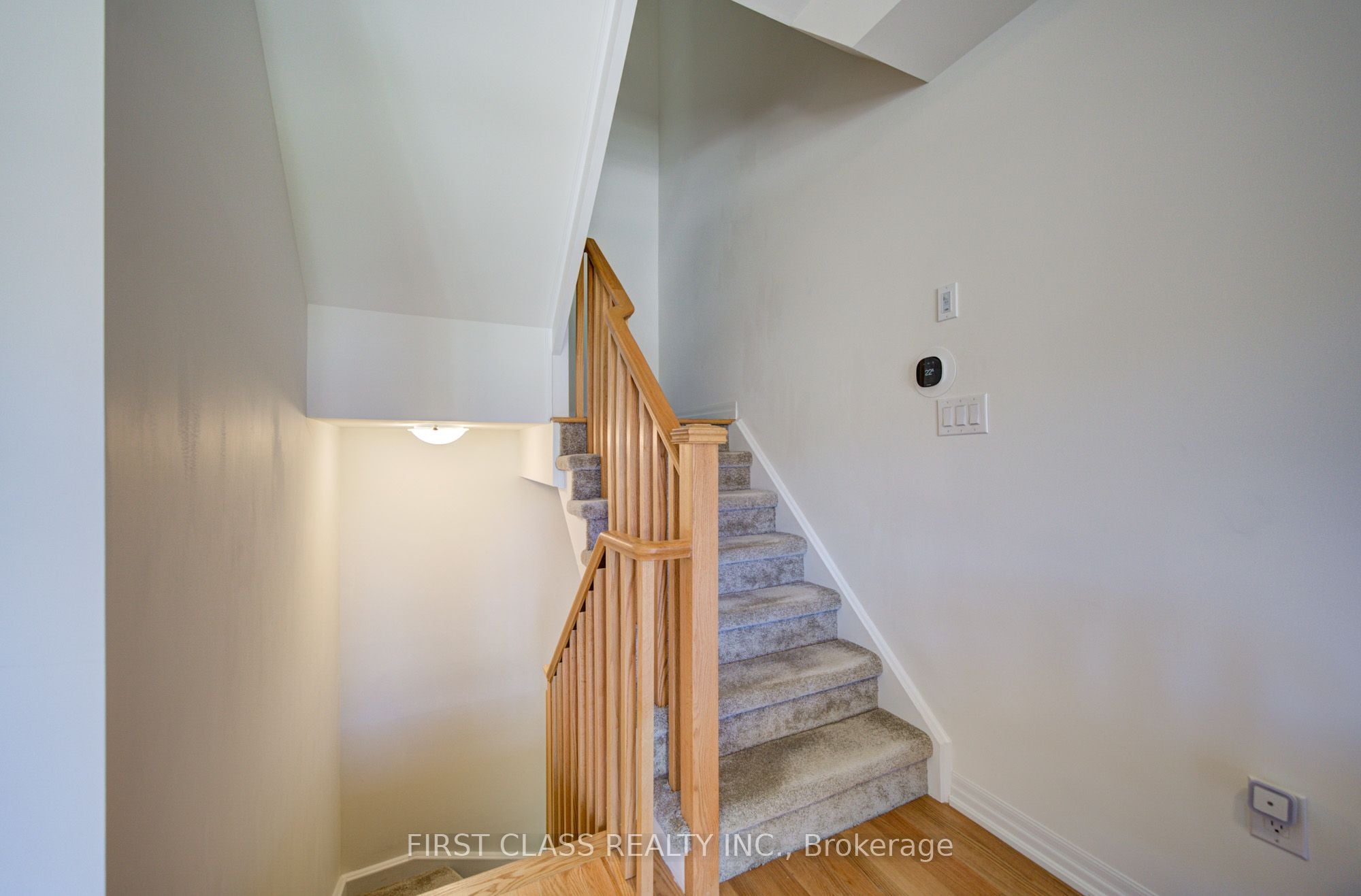 Additional image 6 of 227 Vivant Street, Newmarket, ON, L3X 0K7