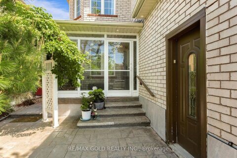 Additional image 8 of 702 Twain Avenue, Mississauga, ON, L5W 1K7