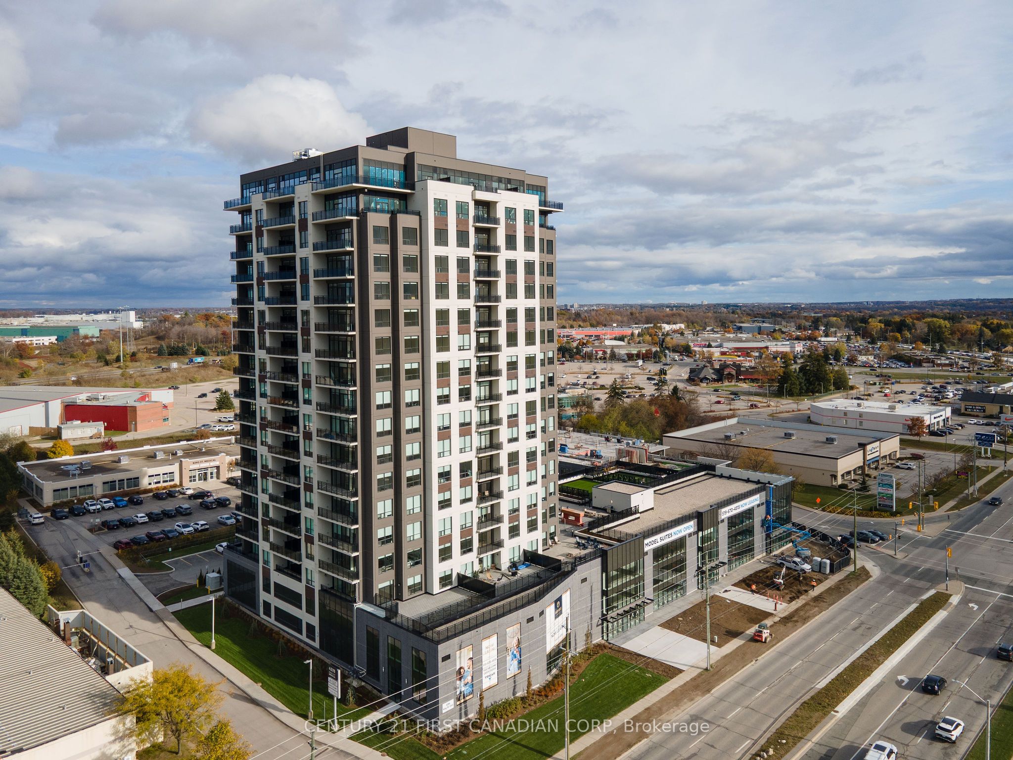 1109-4286 King Street, Kitchener, ON, N2P 2E9