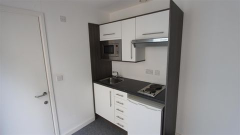 Howard Lane, Sheffield S1, Studio to rent