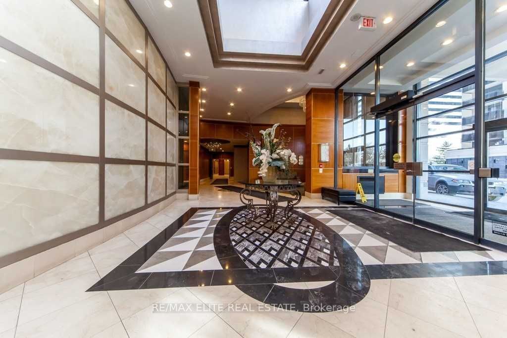 303-155 Beecroft Road, Toronto, ON, M2N 7C6 photo 2