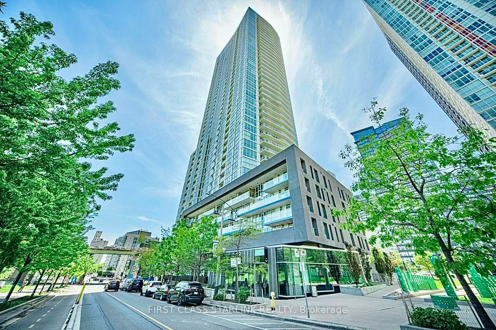 Additional image 3 of 4602-75 Queenswharf Road, Toronto, ON, M5V 0J8
