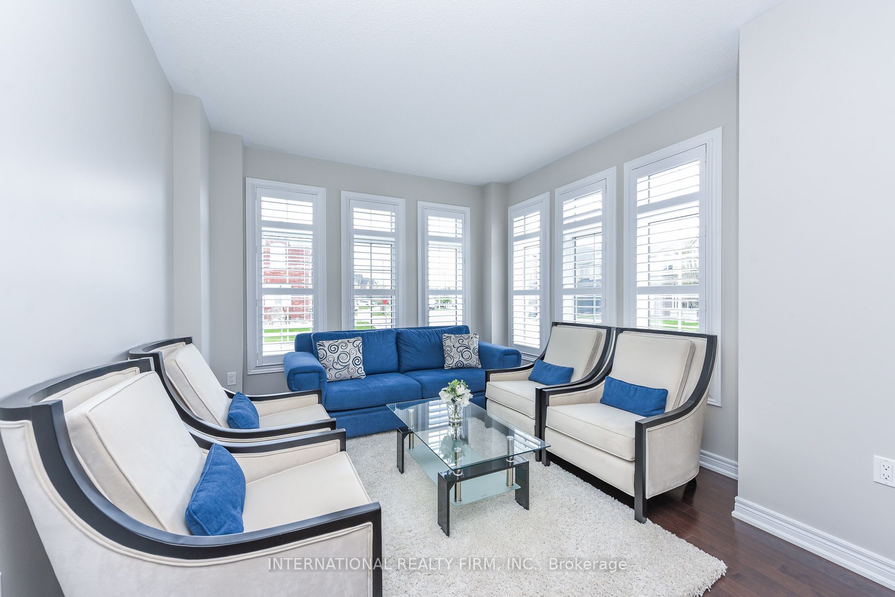 578 Dougall Avenue, Caledon, ON, L7C 3Z4 photo 4
