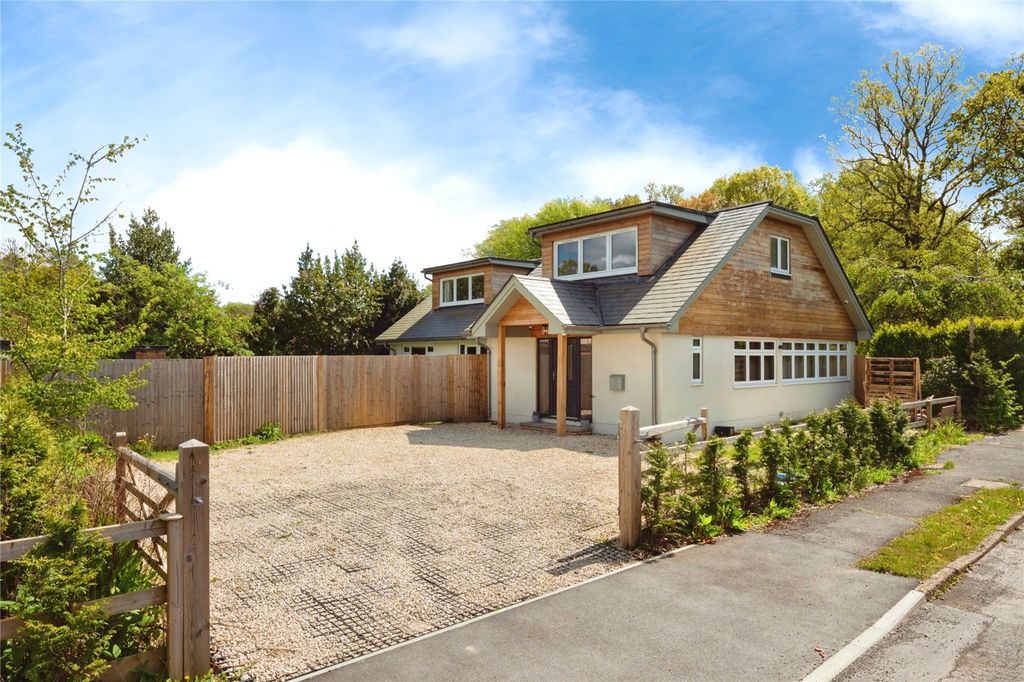 5 bed detached house for saleHackwood, Robertsbridge, East Sussex TN32