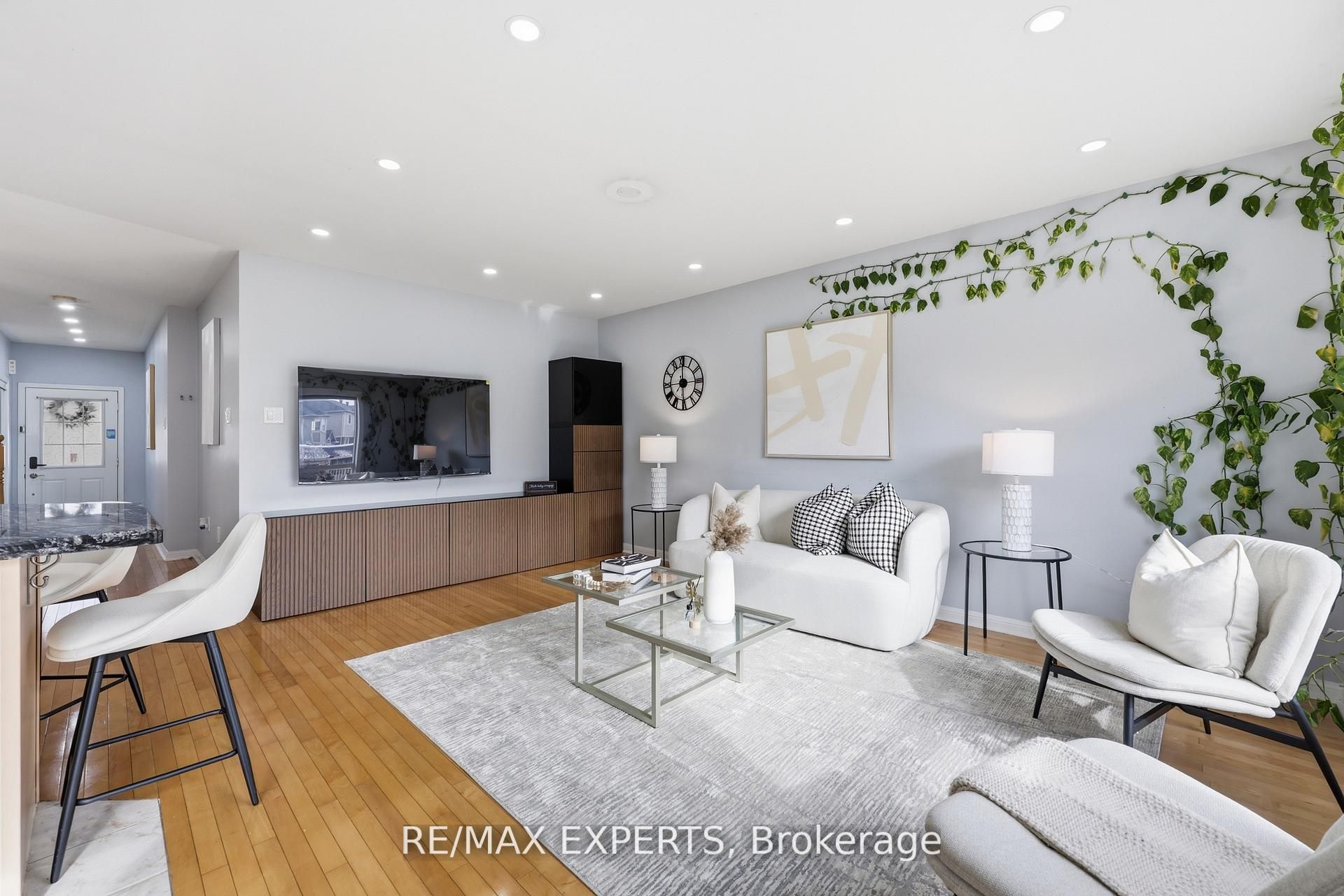 926 Thompson Road S, Milton, ON, L9T 0L7 photo 3