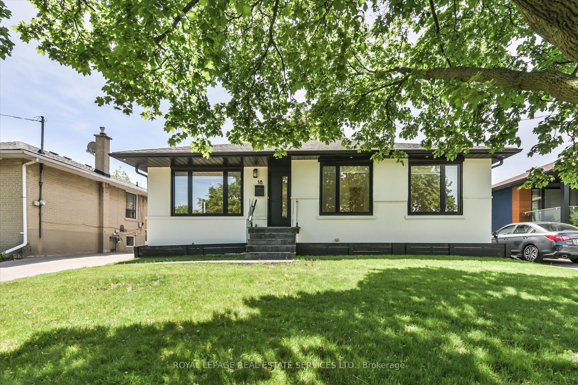 18 Celestine Drive, Toronto, ON, M9R 3N1