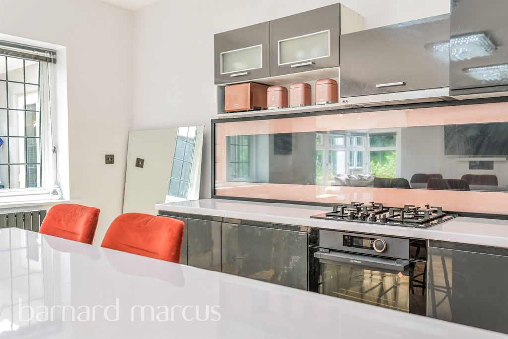 Additional image 17 of 5 bed detached house for saleShepherds Hill, Merstham, Redhill RH1