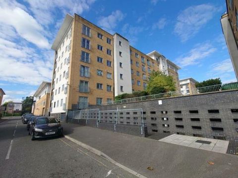 Waxlow Way, Hayes UB5