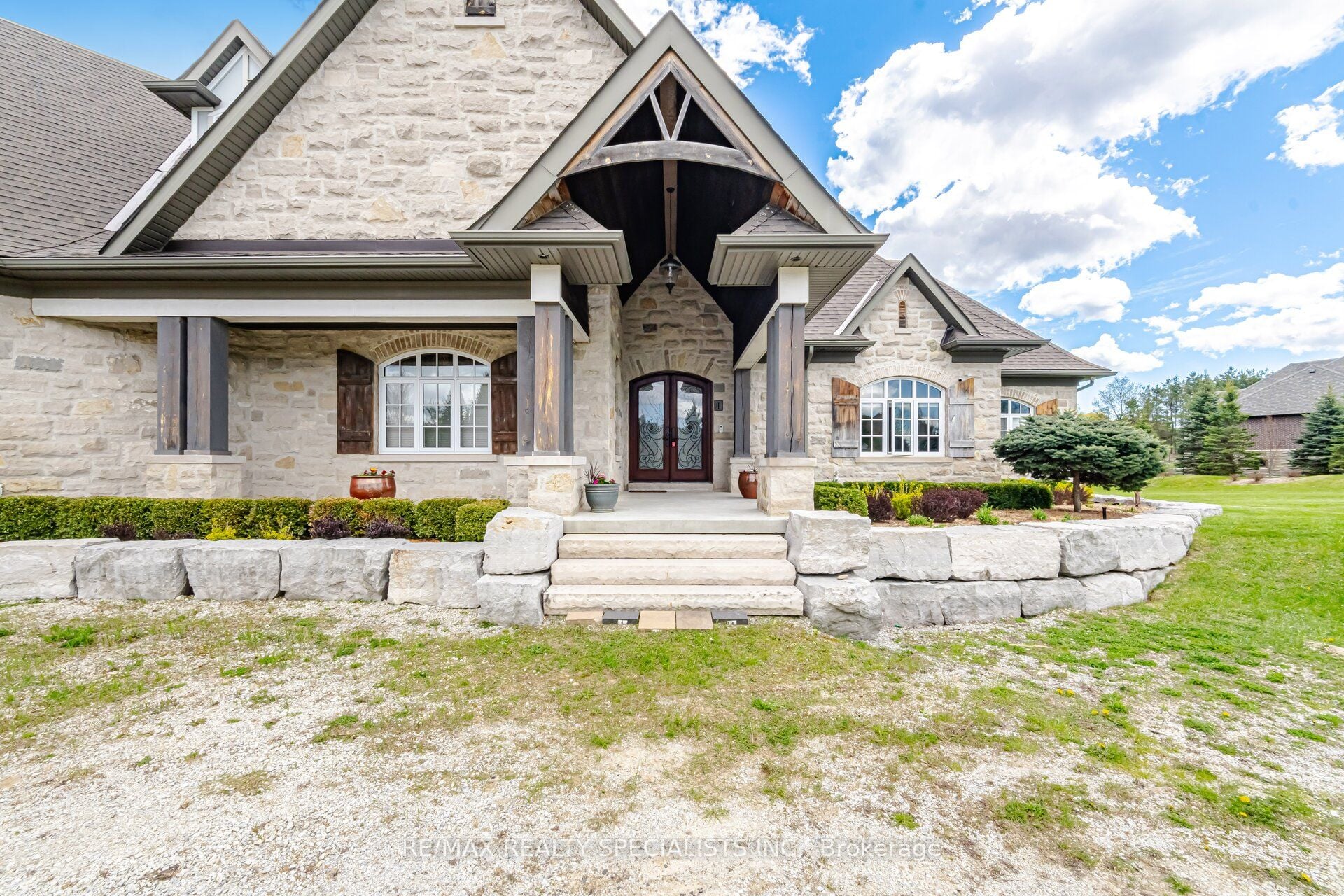 1 Edgewild Drive, Caledon, ON, L7E 4H7 photo 3