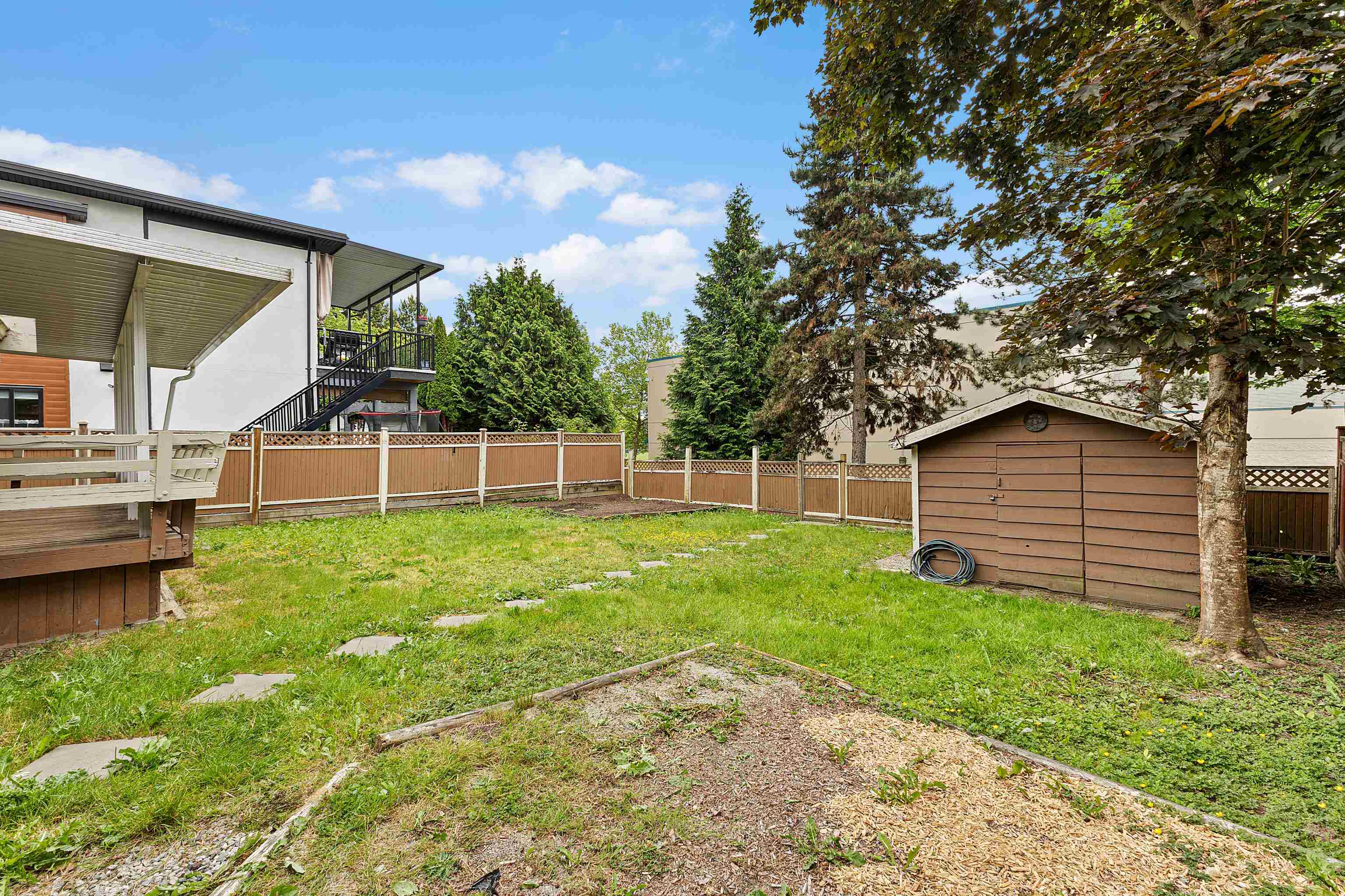 14518 85a Avenue, Surrey, BC, V3S 5T6 photo 3