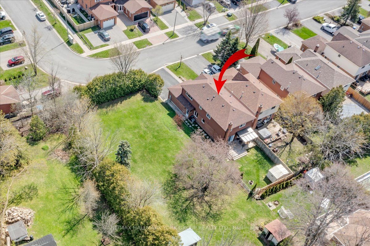 20 Sunbird Boulevard, Georgina, ON, L4P 3R9 photo 3
