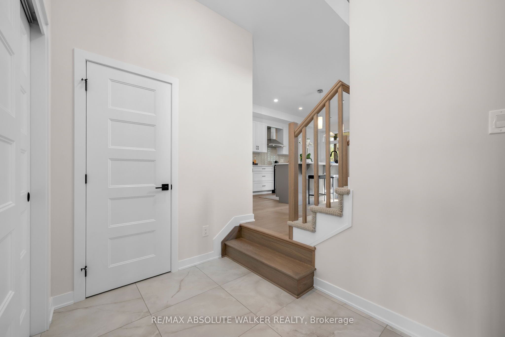 Additional image 5 of 515 Paakanaak Avenue, Ottawa, ON, K1X 0G9