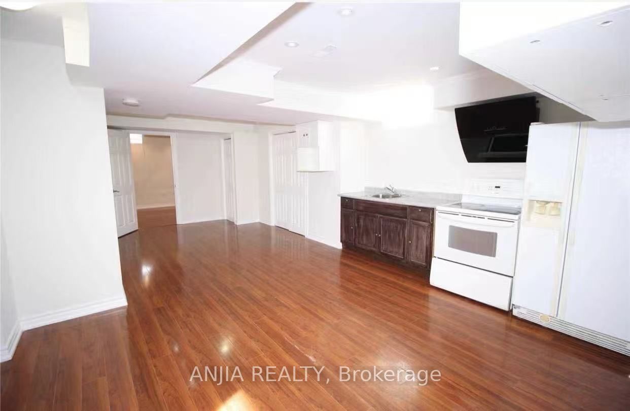 Additional image 2 of 24 Jenmat Drive, Markham, ON, L6E 2A8
