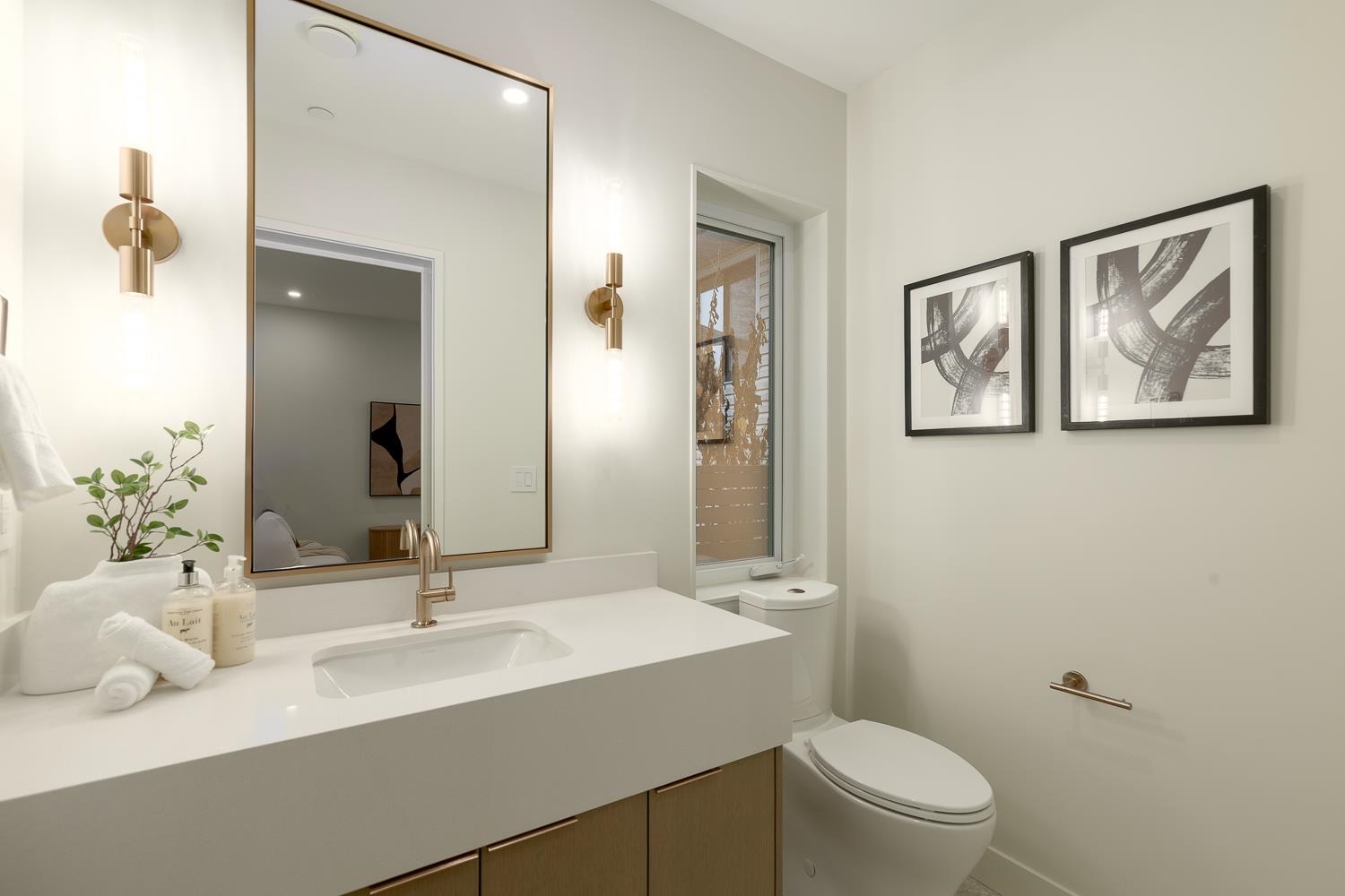 Additional image 3 of 5405 Wales Street, Vancouver, BC, V5R 3M9