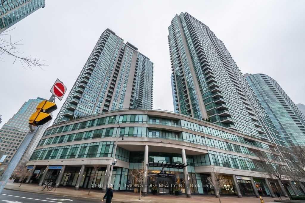 704-12 Yonge Street, Toronto, ON, M5E 1R4