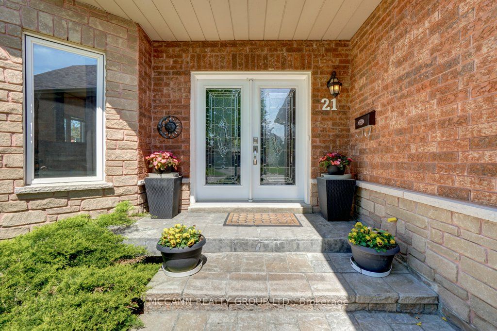 21 Fourth Avenue N, Uxbridge, ON, L9P 1V5 photo 3